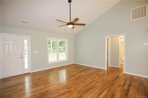 7364 Owen St, Gloucester, VA 23061 photo 3