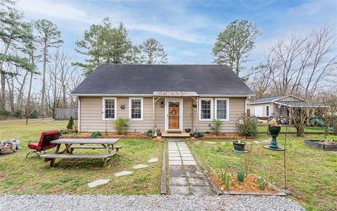 9426 Townsend Rd, Providence Forge, VA 23140 photo 2