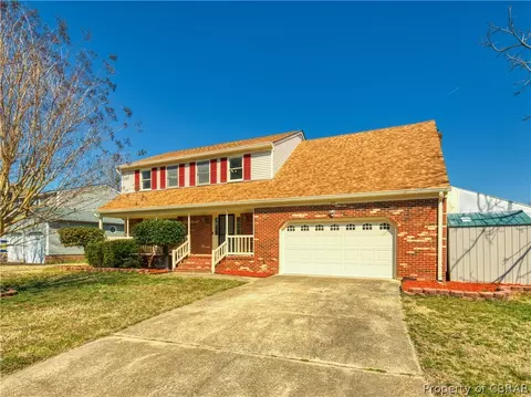 38 W River Point Dr, Hampton, VA 23669 photo 1