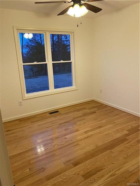 3400 Lake Dr, Sandy Hook, VA 23153 photo 9