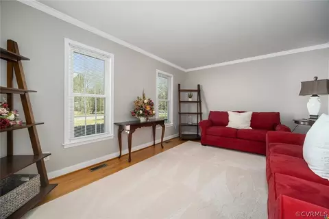 2007 Mount Blanco Rd, Chester, VA 23836 photo 6