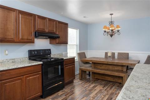 1893 Gloucester Point Dr, Gloucester Point, VA 23062 photo 10