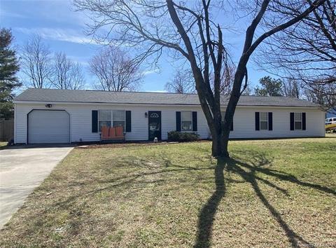 1893 Gloucester Point Dr, Gloucester Point, VA 23062 photo 1
