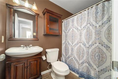 1893 Gloucester Point Dr, Gloucester Point, VA 23062 photo 15