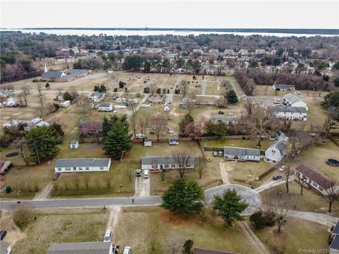 1893 Gloucester Point Dr, Gloucester Point, VA 23062 photo 35