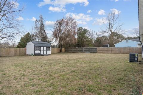 1893 Gloucester Point Dr, Gloucester Point, VA 23062 photo 26