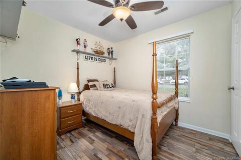 1893 Gloucester Point Dr, Gloucester Point, VA 23062 photo 13