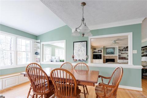 6405 Walnut Bend Dr, Midlothian, VA 23112 photo 5