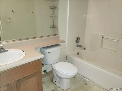 111 Richardson Rd, Hustle, VA 22476 photo 22
