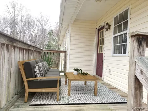 111 Richardson Rd, Hustle, VA 22476 photo 24