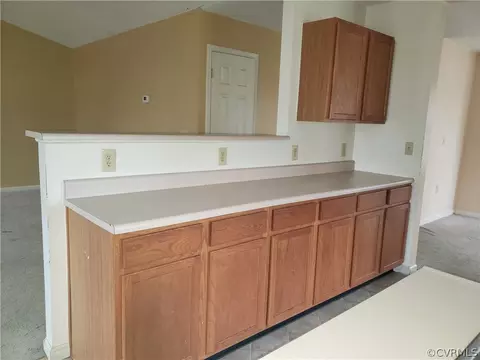111 Richardson Rd, Hustle, VA 22476 photo 7