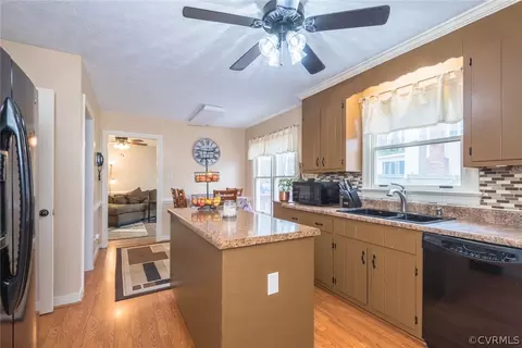 3909 Paces Ferry Rd, Chester, VA 23831 photo 15