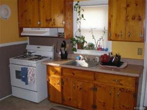 2113 Wright Ave, Richmond, VA 23224 photo 4