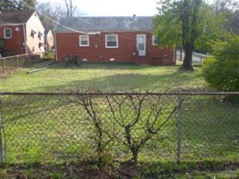2113 Wright Ave, Richmond, VA 23224 photo 2