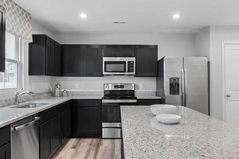 6909 Oakfork Loop, New Kent, VA 23124 photo 9