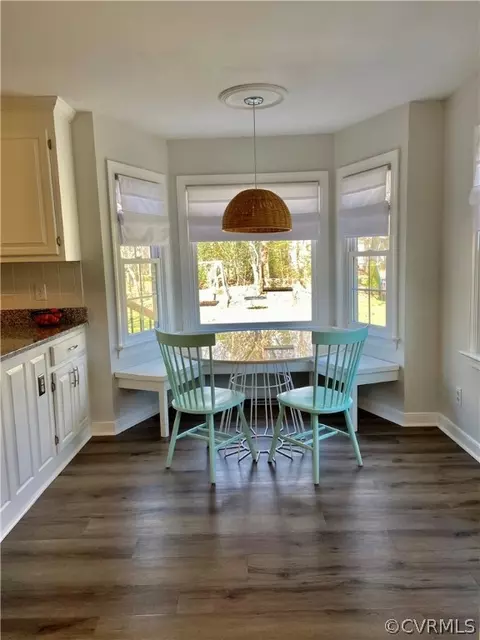 2420 Hillandale Dr, Midlothian, VA 23113 photo 9
