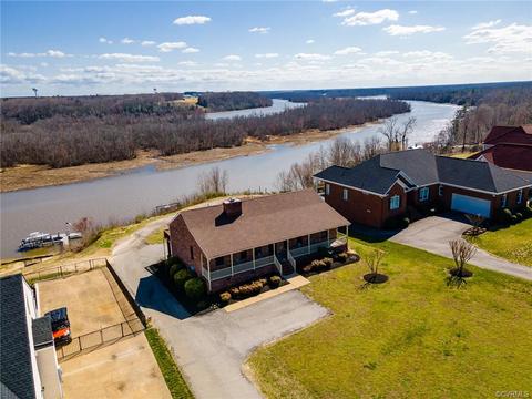 431 Riverview Ct, Chester, VA 23836 photo 5