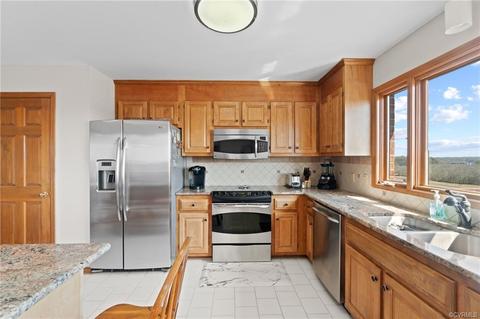 431 Riverview Ct, Chester, VA 23836 photo 23