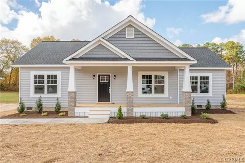 4714 Olgers Rd, Sutherland, VA 23885 photo 1
