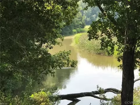 2018 Anthony Pl, Suffolk, VA 23432 photo 6
