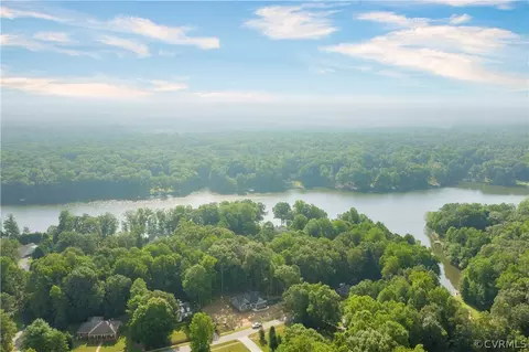 1411 E Overlook Dr, Powhatan, VA 23139 photo 45