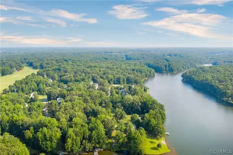 1411 E Overlook Dr, Powhatan, VA 23139 photo 46