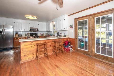 6305 Claiborne Rd, Sutherland, VA 23885 photo 9