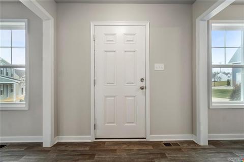 4906 Michaelwood Rd, Chesterfield, VA 23832 photo 2
