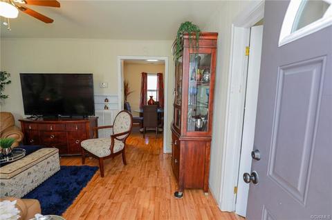 2012 Periwinkle Dr, Richmond, VA 23237 photo 6