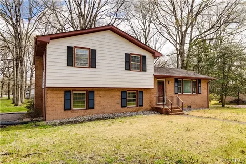 4440 Treely Rd, Chester, VA 23831 photo 1