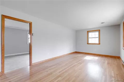 4440 Treely Rd, Chester, VA 23831 photo 10