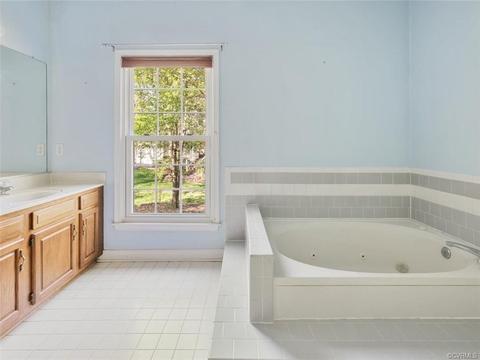 5902 Eastbluff Ct, Midlothian, VA 23112 photo 18