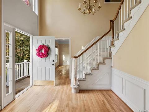 5902 Eastbluff Ct, Midlothian, VA 23112 photo 3