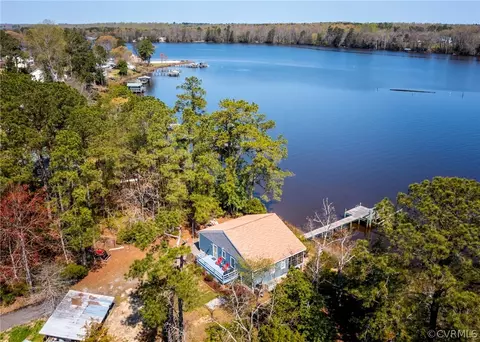 6433 Holly Trl, Gloucester, VA 23061 photo 13