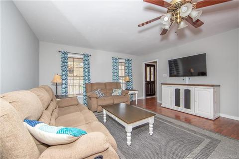 4508 Parrish Branch Rd, Midlothian, VA 23112 photo 8