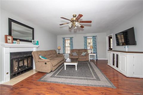 4508 Parrish Branch Rd, Midlothian, VA 23112 photo 6