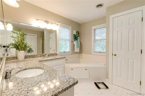 12525 Queensgate Rd, Midlothian, VA 23114 photo 34