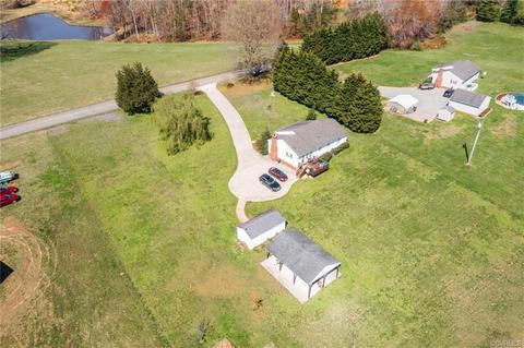 2032 Willow Brook Rd, Bumpass, VA 23024 photo 3