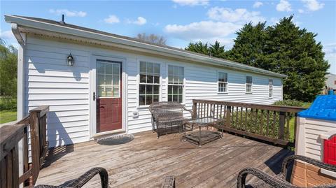 2032 Willow Brook Rd, Bumpass, VA 23024 photo 13