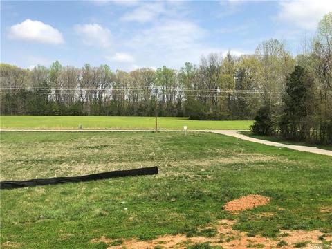 3025 Pineview Dr, Powhatan, VA 23139 photo 2
