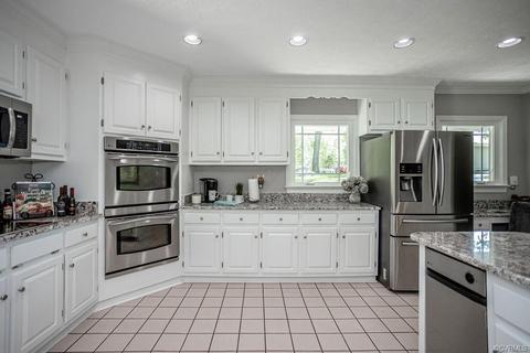 12410 Bailey Bridge Rd, Midlothian, VA 23112 photo 5