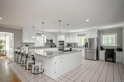 12410 Bailey Bridge Rd, Midlothian, VA 23112 photo 8