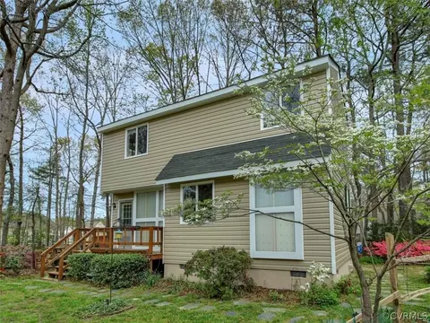 3902 Dockside Dr, Chester, VA 23831 photo 1