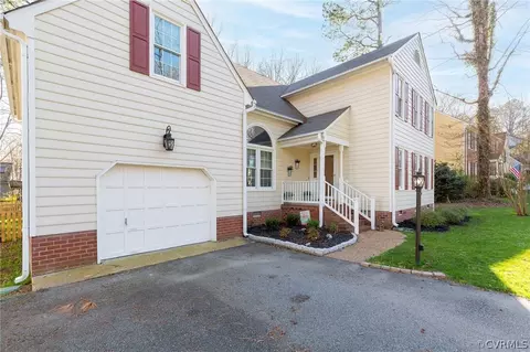 13907 Shadow Ridge Rd, Midlothian, VA 23112 photo 2
