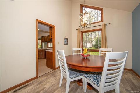 13518 Queensgate Rd, Midlothian, VA 23114 photo 6