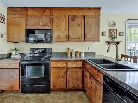 6124 Walking Path Ln, Midlothian, VA 23112 photo 8