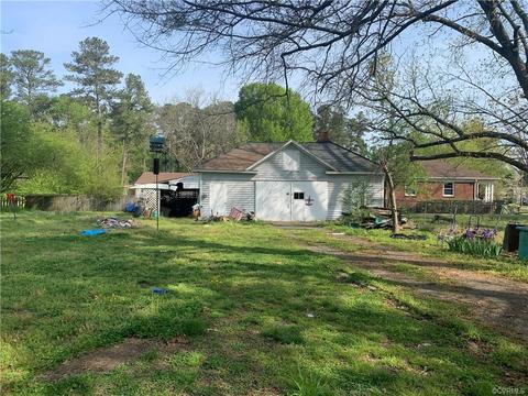 238 E Main St, Waverly, VA 23890 photo 2