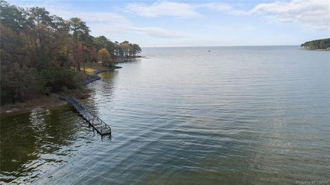 622 Taskmaker Ln, Reedville, VA 22539 photo 3