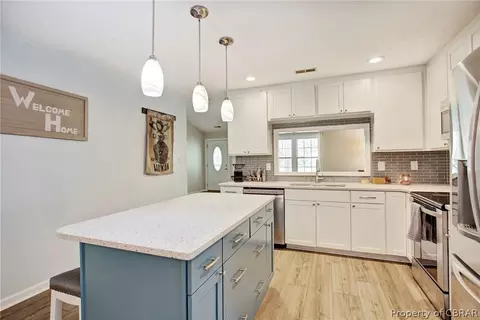 4398 Teal Cir, Gloucester, VA 23061 photo 8