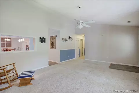 4398 Teal Cir, Gloucester, VA 23061 photo 5